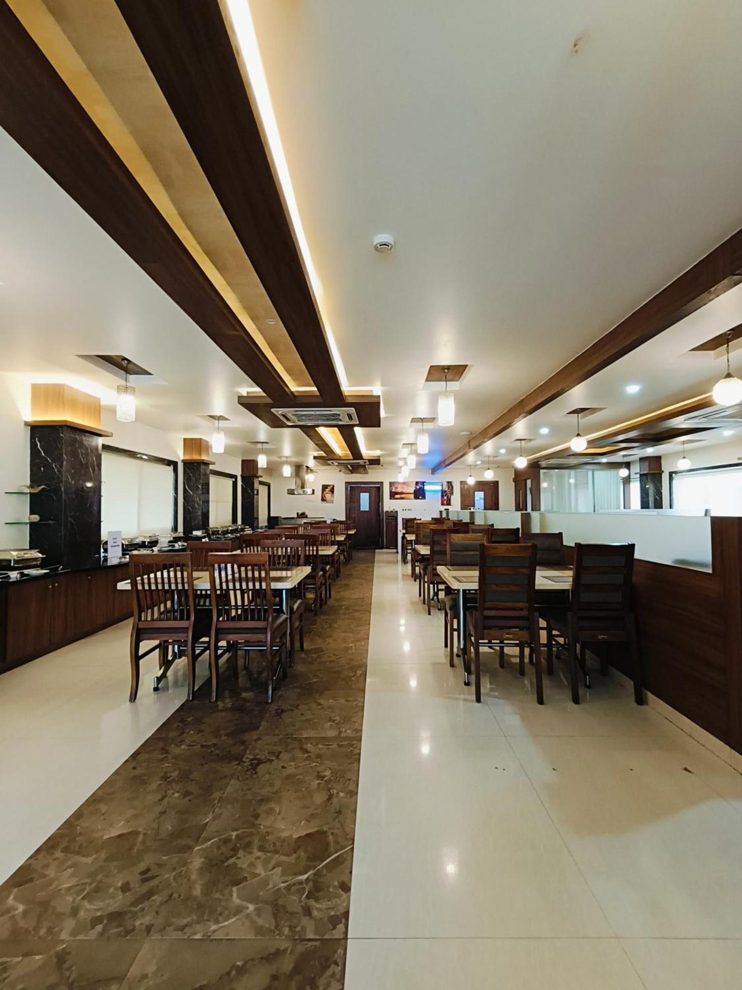Holiday Residency Coimbatore Eksteriør billede