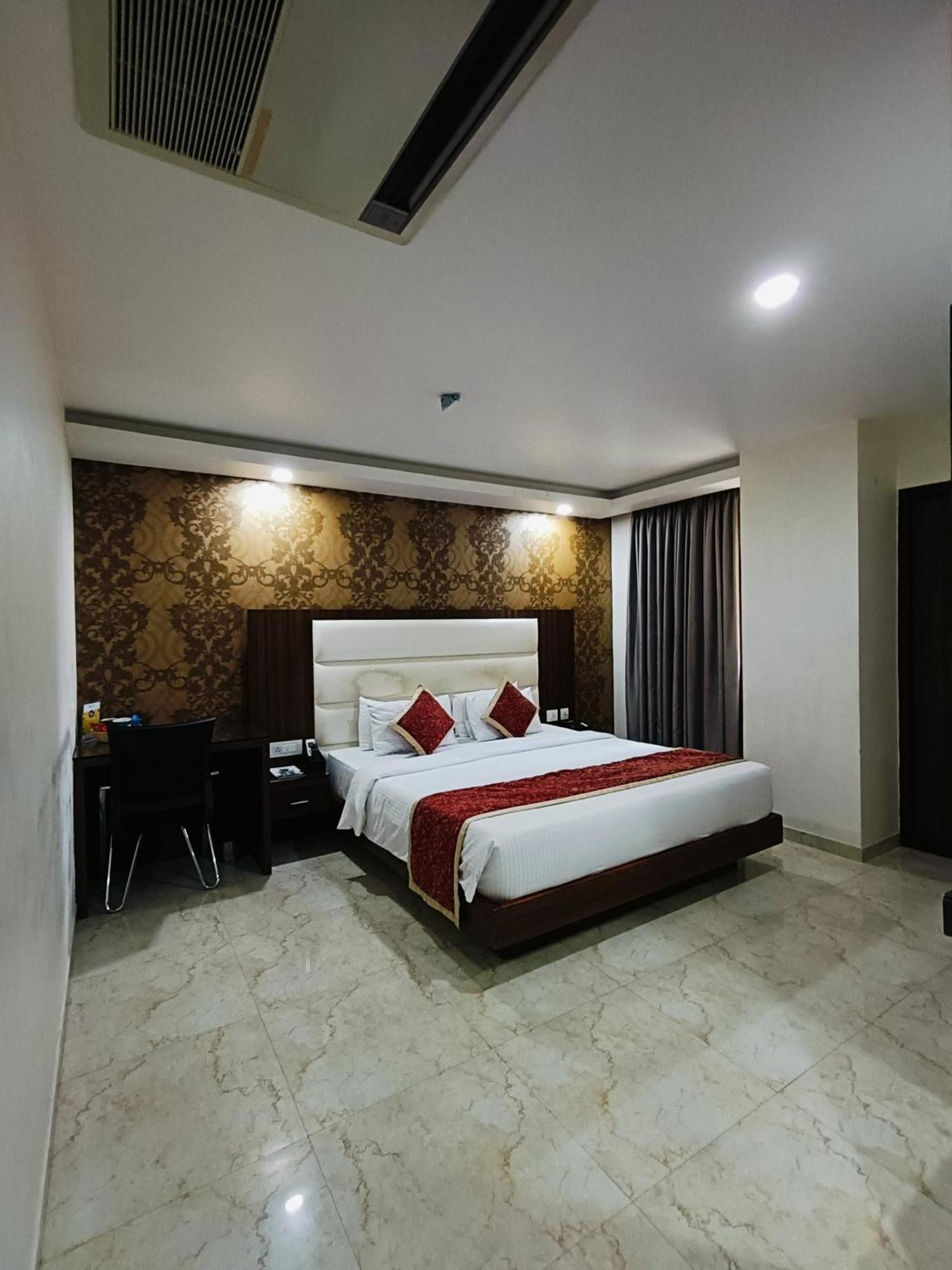 Holiday Residency Coimbatore Eksteriør billede